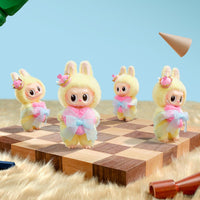 Peluche Labubu pour fille THE MONSTERS Let's Checkmate Series Vinyl